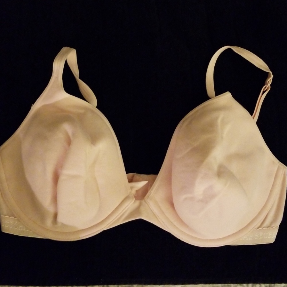 VICTORIA'S SECRET BRA 36C